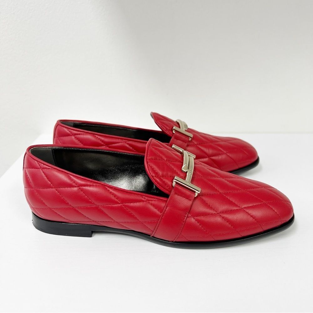 TOD’s Quilted Red Leather Loafer 6.5 - Picture 2 of 10